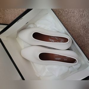 Melissa MID Heel – White/Brown (Size 6)